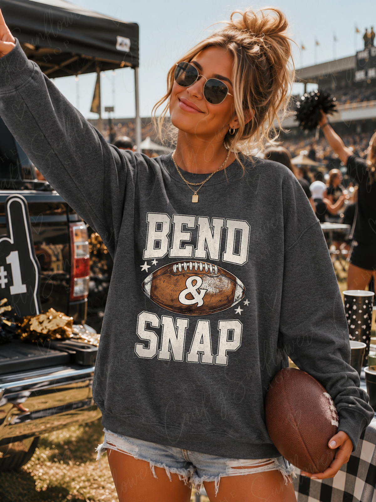 Bend & Snap Graphic T-Shirt | Sweatshirt